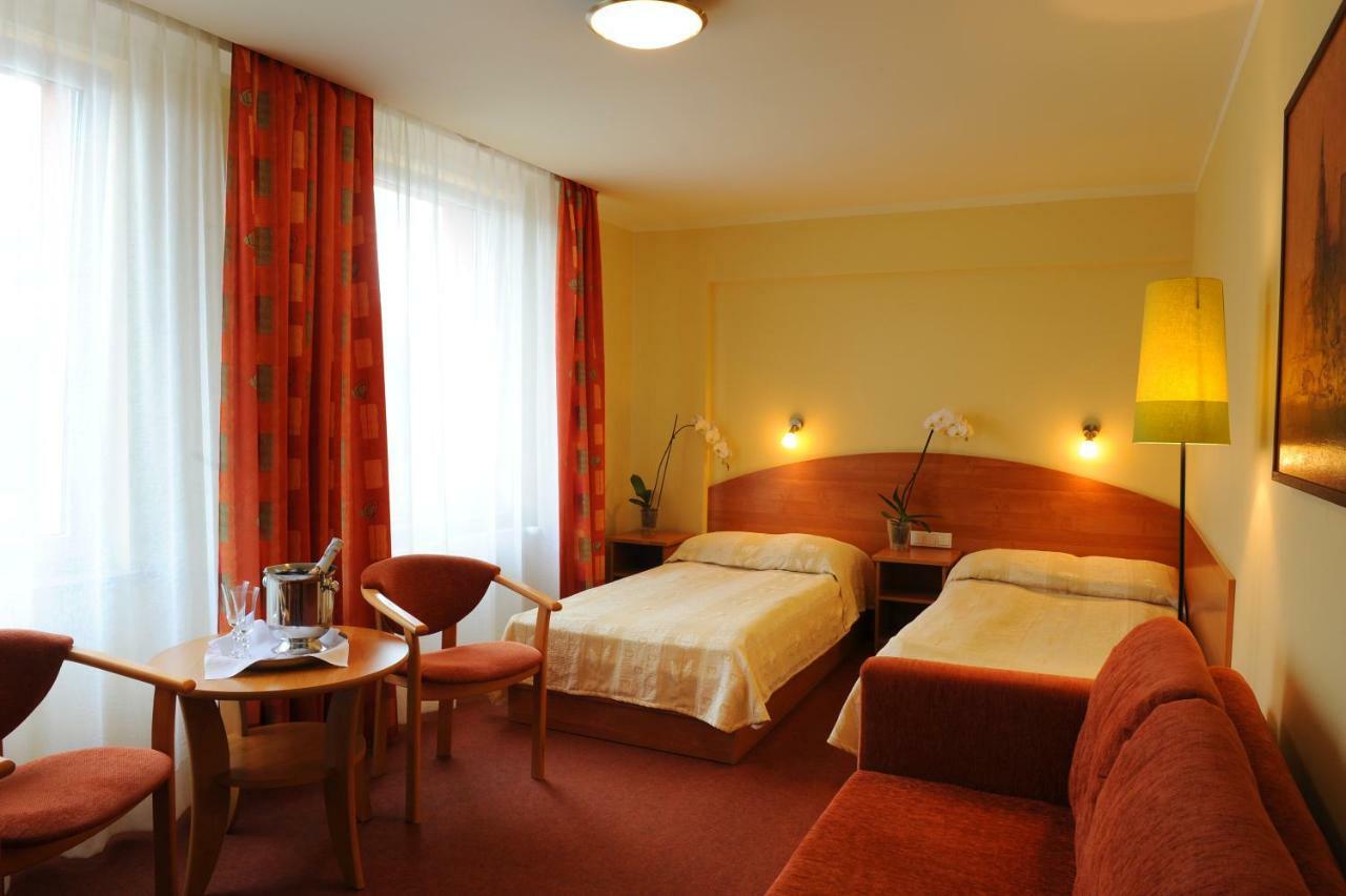 Hotel Gorzów Gorzów Wielkopolski Szoba fotó